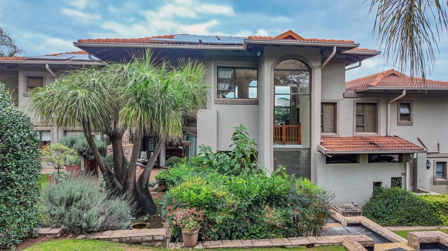 5 Bedroom Property for Sale in Birdwood Estate North West